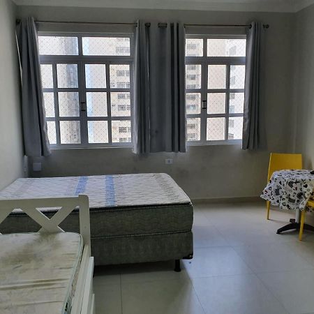 Apartamento Pitangueiras Kitnetes Guarujá Exterior foto